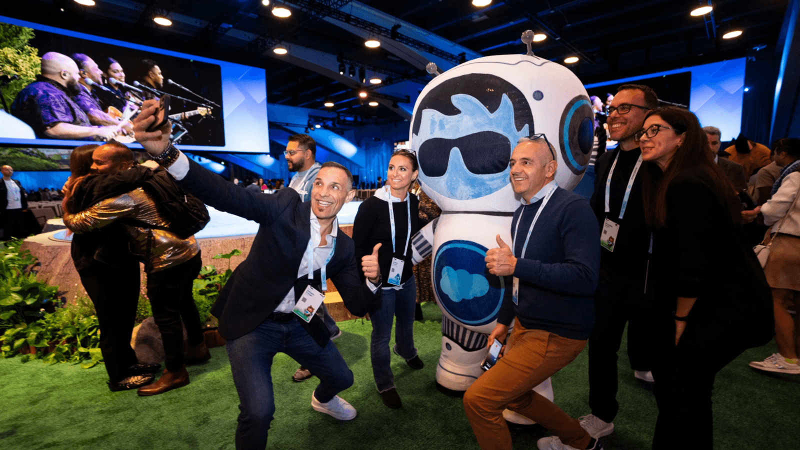 A Guide to Dreamforce 2026: What CX Leaders Need to Know About Salesforce AI