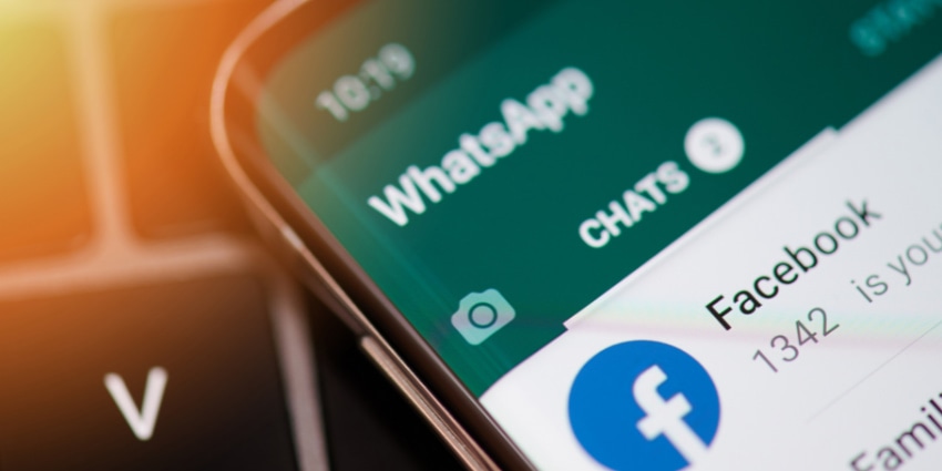 Manage Customers Using Facebook Messenger and WhatsApp