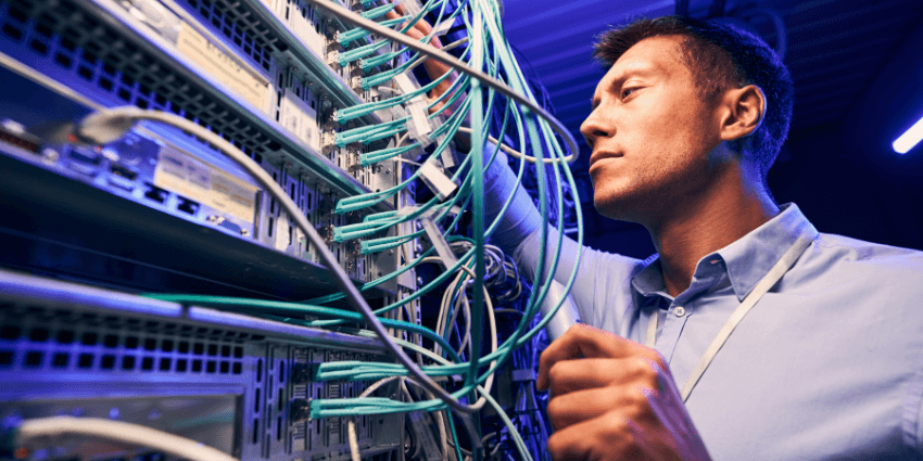 What the Latest Service Management Research & Reports Reveal About CX Reliability